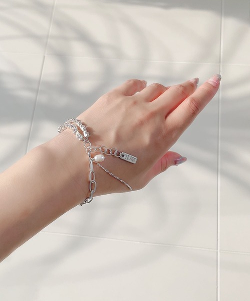 Editors Draw(エディターズドロー)の「SV925 チェーンブレスレット 【 Ria. Jaysmee/リアジェイズミー 】(ブレスレット・レディース・クリア/ベージュ/ブラック・ONE SIZE)」の11枚目の写真