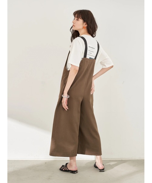 Editt by YECCA VECCA（エディットバイイェッカヴェッカ）の「麻混サロペット　＊（サロペット/オーバーオール・レディース・ブラック/キャメル/カーキ・FREE）」の6枚目の写真