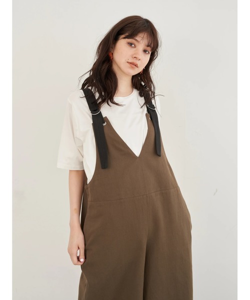 Editt by YECCA VECCA（エディットバイイェッカヴェッカ）の「麻混サロペット　＊（サロペット/オーバーオール・レディース・ブラック/キャメル/カーキ・FREE）」の8枚目の写真
