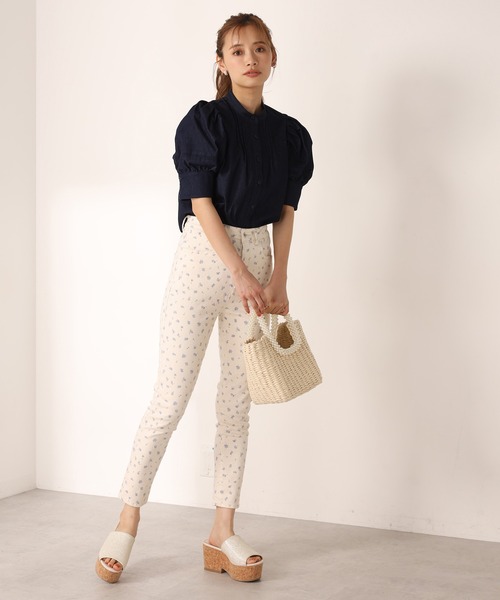 one after another NICE CLAUP(ワンアフターアナザーナイスクラップ)の「はしごレースパフ袖ブラウス(シャツ/ブラウス・レディース・ブラック/オフホワイト/インディゴブルー/ストライプ・FREE)」の16枚目の写真