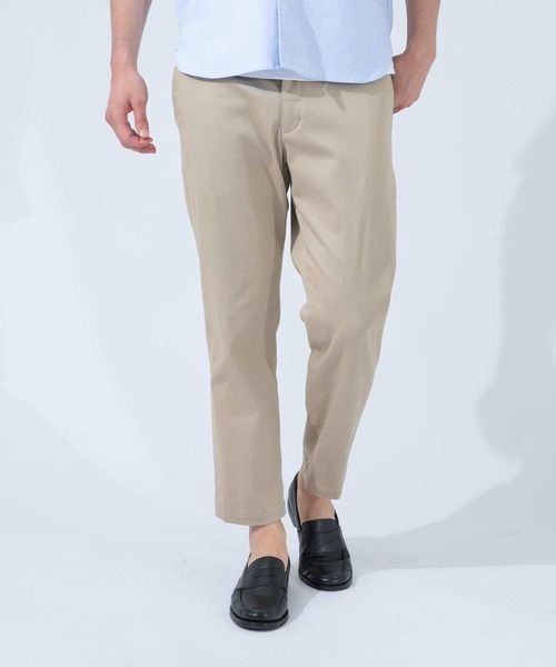 URBAN RESEARCH ROSSO MEN（アーバンリサーチロッソメン）の「『WEB限定』スリムテーパードアンクルチノパンツ（チノパンツ・メンズ・カーキ/ベージュ/ネイビー・LARGE/SMALL/X-LARGE/MEDIUM）」の18枚目の写真