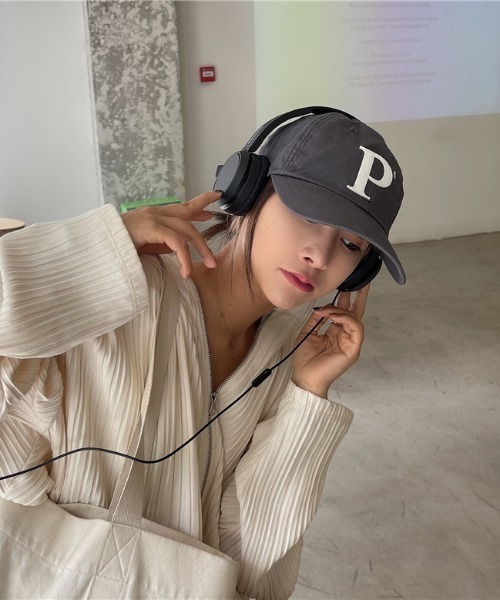 MANGROVE（マングローブ）の「Ｐロゴキャップ（キャップ・レディース・ブラック/グレー/ライトベージュ/ブルー/ライトピンク/ネイビー・FREE）」の21枚目の写真