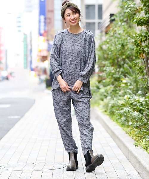 チチカカ（チチカカ）の「シャンブレージャカードパンツ（その他パンツ・レディース・ピンク/インディゴブルー/グリーン・FREE）」の7枚目の写真