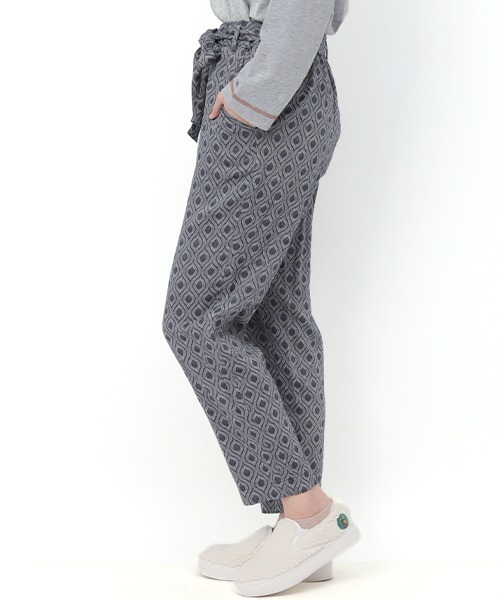 チチカカ（チチカカ）の「シャンブレージャカードパンツ（その他パンツ・レディース・ピンク/インディゴブルー/グリーン・FREE）」の12枚目の写真