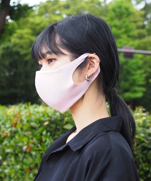 PR01.(ピーアールワン)の「RURURU MASK るるるマスク 2枚set (RM-001-2)(マスク・メンズ・オフホワイト/ライトグレー/ピンクベージュ/ベージュ・SMALL/MEDIUM)」の2枚目の写真
