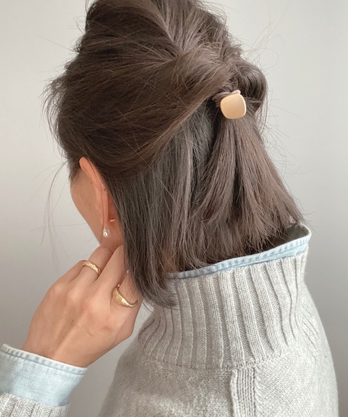 TONE SELECT GOODS（トーンセレクトグッズ）の「【LESRIRE】アンティークモチーフヘアゴム（ヘアゴム・レディース・ゴールド系その他/ゴールド系その他2/ブラウン/ブラック・FREE）」の13枚目の写真