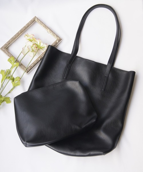 Loco Ocean（ロコオーシャン）の「インナーポーチ付きフェイクレザースクエアトートバッグ（トートバッグ・レディース・ブラック/マスタード/グリーン・ONE SIZE）」の2枚目の写真