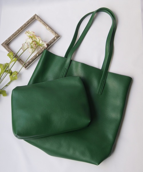 Loco Ocean（ロコオーシャン）の「インナーポーチ付きフェイクレザースクエアトートバッグ（トートバッグ・レディース・ブラック/マスタード/グリーン・ONE SIZE）」の18枚目の写真