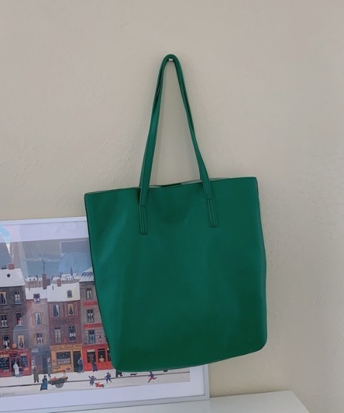 Loco Ocean（ロコオーシャン）の「インナーポーチ付きフェイクレザースクエアトートバッグ（トートバッグ・レディース・ブラック/マスタード/グリーン・ONE SIZE）」の19枚目の写真