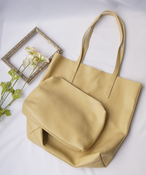 Loco Ocean（ロコオーシャン）の「インナーポーチ付きフェイクレザースクエアトートバッグ（トートバッグ・レディース・ブラック/マスタード/グリーン・ONE SIZE）」の15枚目の写真