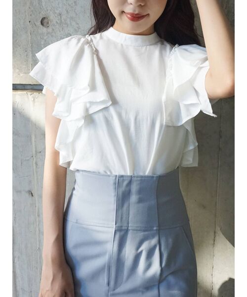 MERCURYDUO（マーキュリーデュオ）の「2WAYラッフルデザインスリーブブラウス（シャツ/ブラウス・レディース・ライトブルー/オフホワイト/ブラウン・FREE）」の20枚目の写真