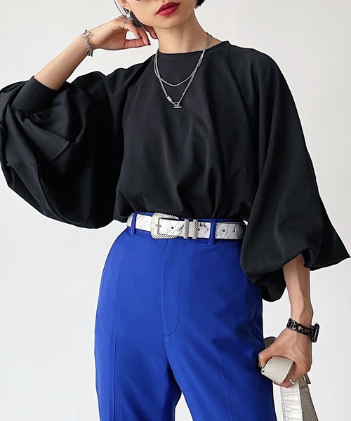 PAGEBOY（ページボーイ）の「オニスリーブLS（Tシャツ/カットソー・レディース・ブラック/オフホワイト/グリーン/グレイッシュベージュ/アクア・FREE）」の3枚目の写真