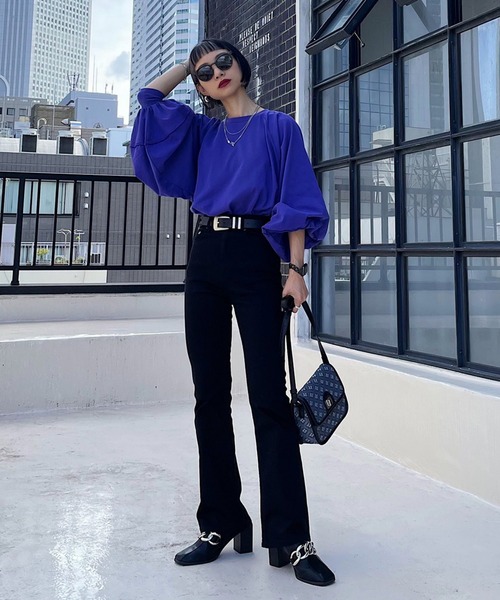 PAGEBOY（ページボーイ）の「オニスリーブLS（Tシャツ/カットソー・レディース・ブラック/オフホワイト/グリーン/グレイッシュベージュ/アクア・FREE）」の7枚目の写真