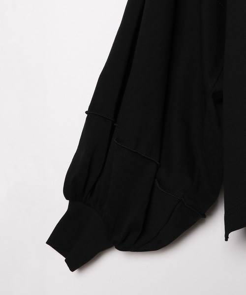 PAGEBOY（ページボーイ）の「オニスリーブLS（Tシャツ/カットソー・レディース・ブラック/オフホワイト/グリーン/グレイッシュベージュ/アクア・FREE）」の16枚目の写真