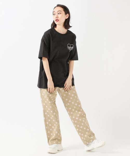 eyeye(アイアイ)の「eyeye/HEART T 2935091(Tシャツ/カットソー・レディース・ブラック・FREE)」の11枚目の写真