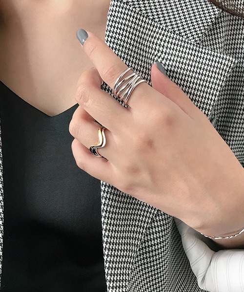 ABBEY MARKET(アビーマーケット)の「シルバーリング 指輪 silverring(リング・レディース・シルバー/ゴールド・FREE)」の7枚目の写真