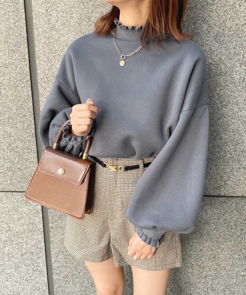 apres jour(アプレジュール)の「フリルネックスウェット【ZOZOTOWN限定アイテム】(スウェット・レディース・ブルー系その他/アイボリー/ブラック・フリー/X-LARGE)」の3枚目の写真