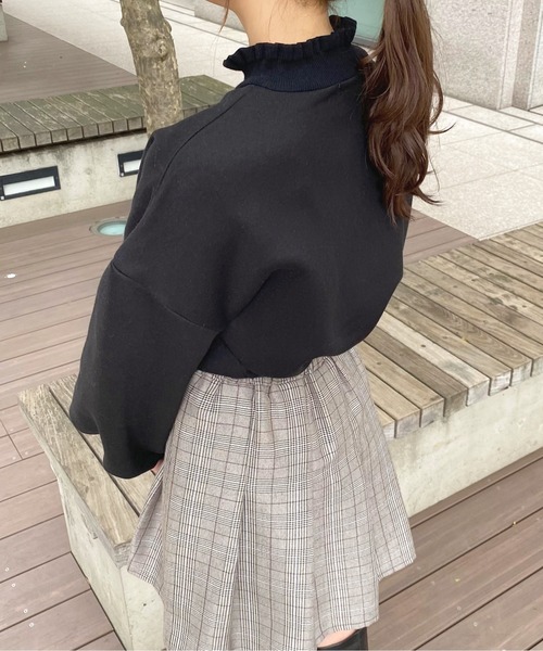 apres jour(アプレジュール)の「フリルネックスウェット【ZOZOTOWN限定アイテム】(スウェット・レディース・ブルー系その他/アイボリー/ブラック・フリー/X-LARGE)」の18枚目の写真