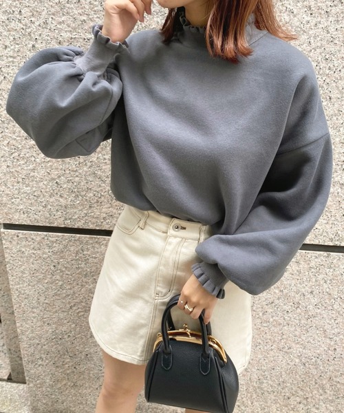 お値下げ中‼︎⭐︎未使用タグ付き⭐︎cen. リボンスウェットプルオーバー フリルネックスウェット【ZOZOTOWN限定アイテム】（スウェット