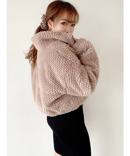 RESEXXY（リゼクシー）の「フェイクファーブルゾン（ブルゾン・レディース・アイボリー/ブラック/ベージュ・FREE）」の10枚目の写真