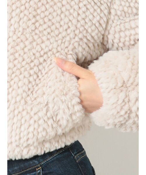 RESEXXY（リゼクシー）の「フェイクファーブルゾン（ブルゾン・レディース・アイボリー/ブラック/ベージュ・FREE）」の20枚目の写真