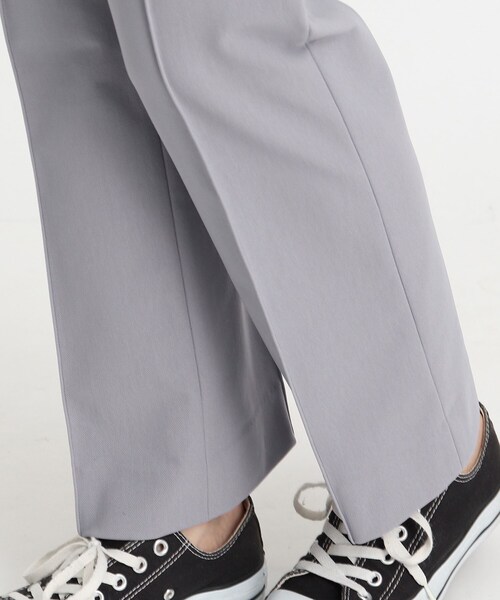 INDIVI(インディヴィ)の「◆【褒められパンツ】AMAZING PANTS ストレート(その他パンツ・レディース・チャコールグレー/アイボリー/ブラック/パープル/サンドベージュ/ライトオレンジ系・07/03/13/36/40/05/12/34/15 /17/38/19/42)」の13枚目の写真