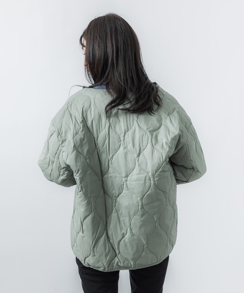 MAISON BREEZE（メゾンブリーズ）の「【MAISON BREEZE】ショートキルティングライナージャケット SCCH040（ノーカラージャケット・レディース・グリーン/ホワイト/ブラック・MEDIUM）」の10枚目の写真