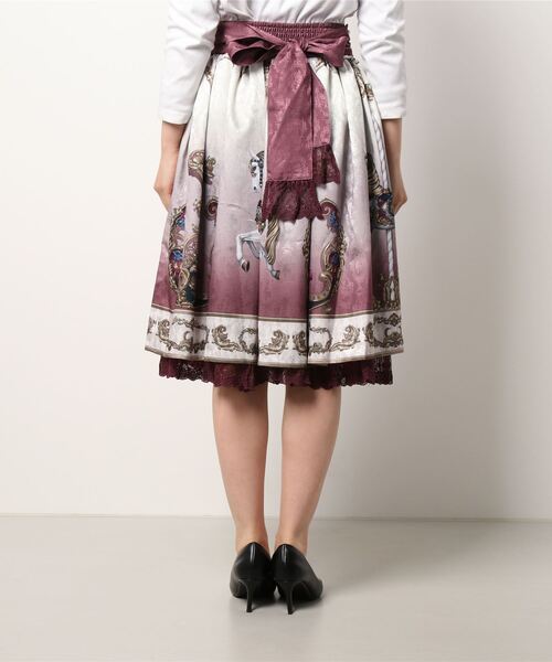 axes femme（アクシーズファム）の「グランドフィナーレミディSK