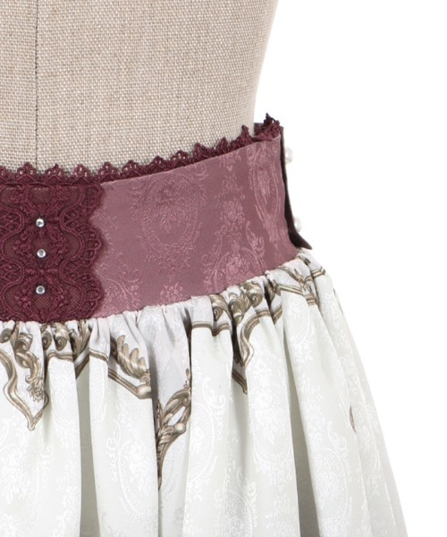 axes femme（アクシーズファム）の「グランドフィナーレミディSK