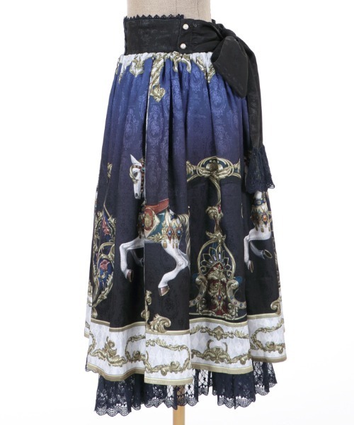 axes femme（アクシーズファム）の「グランドフィナーレミディSK