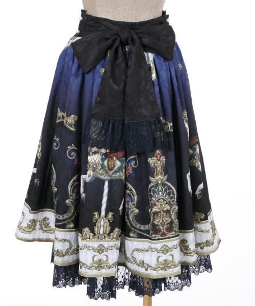 axes femme（アクシーズファム）の「グランドフィナーレミディSK