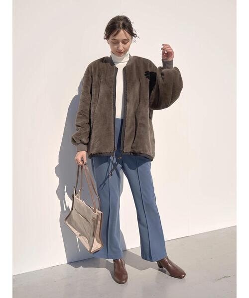 earth music&ecology(アースミュージックアンドエコロジー)の「起毛ツイルセミフレアパンツ*(その他パンツ・レディース・ブラウン/ブルー/ホワイト系その他2・S/M)」の21枚目の写真