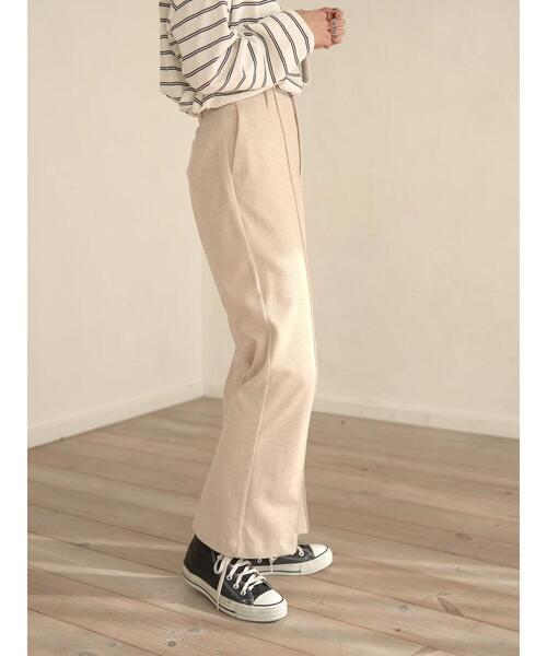 earth music&ecology(アースミュージックアンドエコロジー)の「起毛ツイルセミフレアパンツ*(その他パンツ・レディース・ブラウン/ブルー/ホワイト系その他2・S/M)」の8枚目の写真