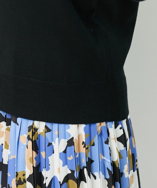 ROPE' PICNIC（ロペピクニック）の「天竺クルーネックニットカーディガン（カーディガン/ボレロ・レディース・ブラック/オフホワイト/イエロー/ミント/ピンク系その他/オレンジ系その他・38）」の11枚目の写真