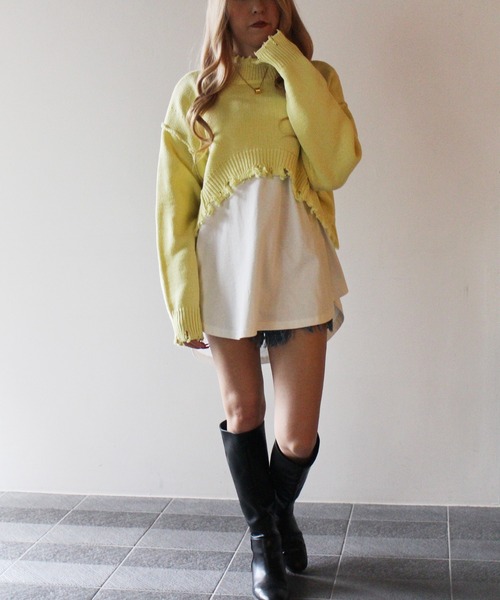 one way(ワンウェイ)の「【oneway Jeans】クロップドダメージニット(ニット/セーター・レディース・ライトブルー/ブラック/ベージュ/イエロー/ライトブラウン・FREE)」の7枚目の写真