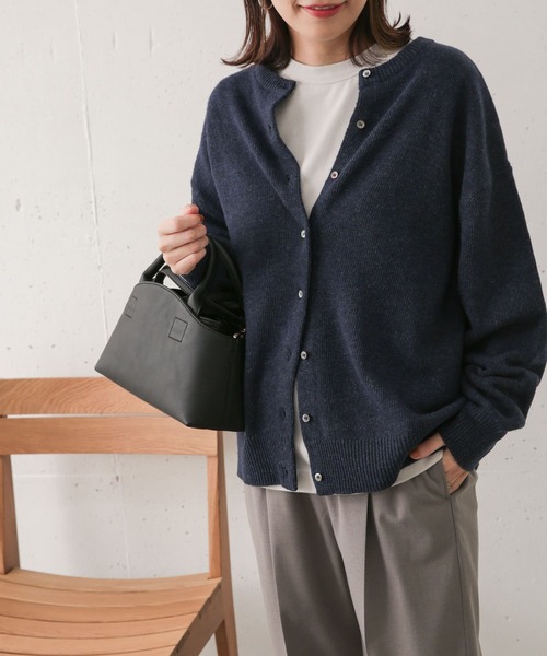 URBAN RESEARCH DOORS(アーバンリサーチドアーズ)の「ウール2WAYニットカーディガン(ニット/セーター・レディース・ベージュ/ネイビー/グレー・ONE)」の19枚目の写真