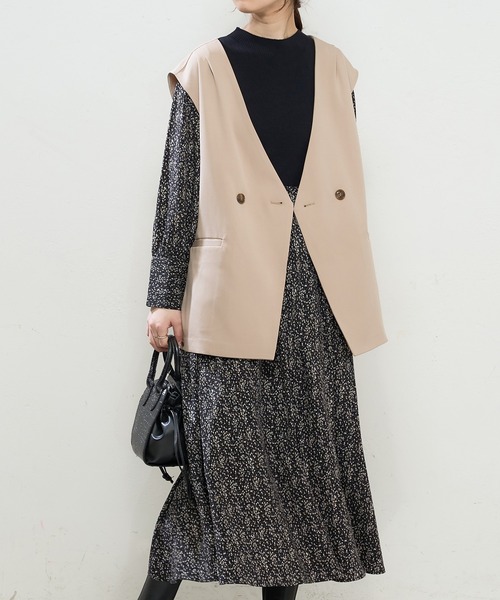 natural couture（ナチュラルクチュール）の「プチハイニットドッキングギャザーワンピース（ワンピース・レディース・オフホワイト/ホワイト系その他/ブラック系その他/ブルー系その他/グレイッシュベージュ・FREE）」の17枚目の写真