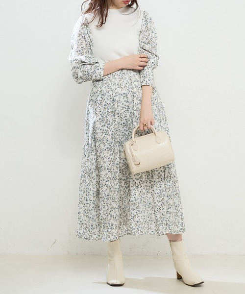 natural couture（ナチュラルクチュール）の「プチハイニットドッキングギャザーワンピース（ワンピース・レディース・オフホワイト/ホワイト系その他/ブラック系その他/ブルー系その他/グレイッシュベージュ・FREE）」の11枚目の写真