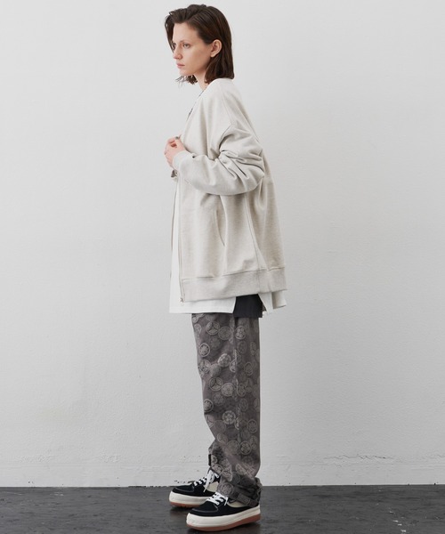 AIVER(アイバー)の「AIVER ヘビーウエイトフルジップスウェット(スウェット・メンズ・ブラック/ナチュラル・MEDIUM/LARGE)」の7枚目の写真