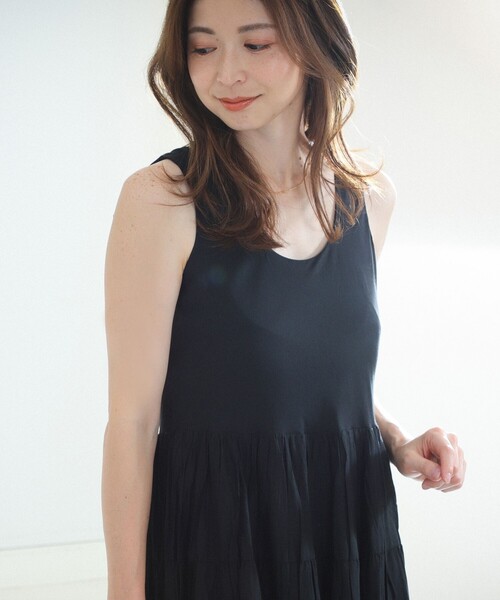 MARIHA（マリハ）の「MARIHA / 草原の虹のドレス ソリッド（ワンピース・レディース・ブラック・38/36）」の7枚目の写真