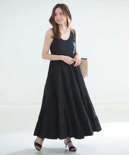 MARIHA（マリハ）の「MARIHA / 草原の虹のドレス ソリッド（ワンピース・レディース・ブラック・38/36）」の6枚目の写真