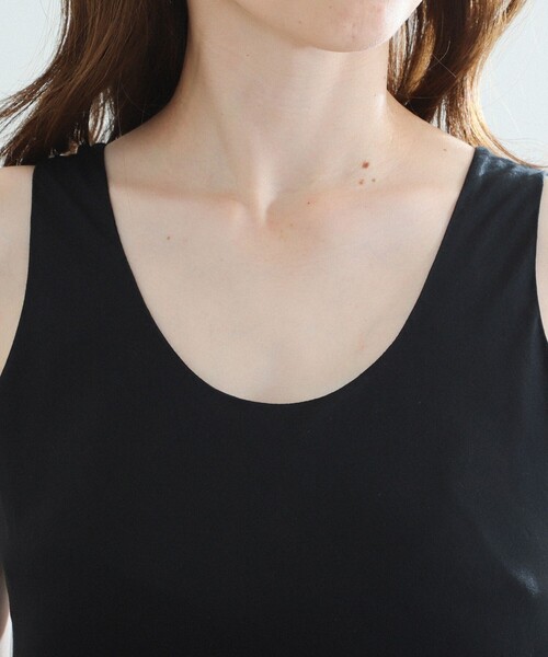 MARIHA（マリハ）の「MARIHA / 草原の虹のドレス ソリッド（ワンピース・レディース・ブラック・38/36）」の4枚目の写真