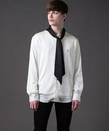 BUFFALO BOBS（バッファローボブズ）の「TIE A TIE(タイ ア タイ)スカーフ付 サテン トロミシャツ（シャツ/ブラウス）」