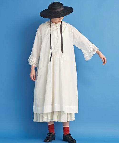 Malle(マル)の「malle チュール刺繍 ドレス(ワンピース・レディース・オフホワイト/ブラック・FREE)」の4枚目の写真