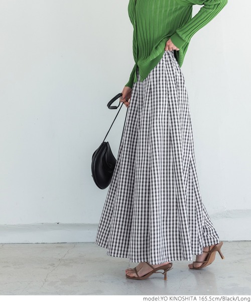 coca(coca)(コカ)の「ギンガムチェックボリュームスカート(スカート・レディース・ブラック/ブルー・SHORT/LONG)」の5枚目の写真