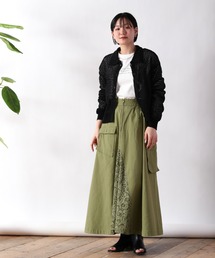 バックレース フレアスカート