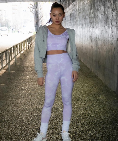 atmos pink（アトモスピンク）の「atmos pink × LYFT タイダイロゴレギンス 【SP】（レギンス/スパッツ・レディース・ベージュ/グリーン/パープル・S/M）」の14枚目の写真