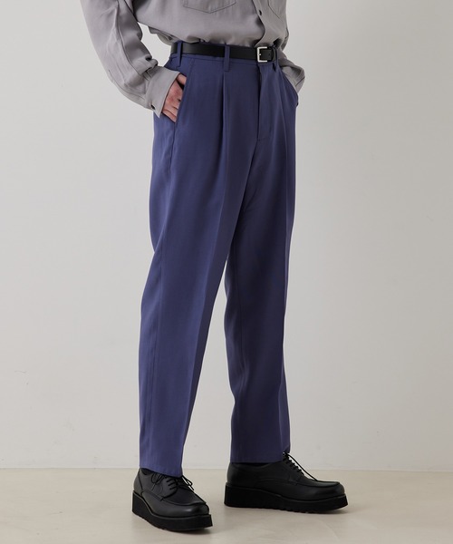 JUNRED（ジュンレッド）の「ドレープテクスチャー1タックストレートパンツ（スラックス・メンズ・ライトグレー/ブラック/ブルー系その他4・S/M/L）」の9枚目の写真