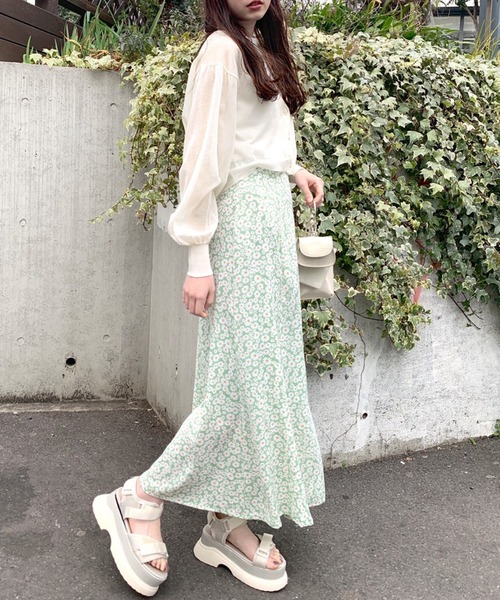 OLIVE des OLIVE（オリーブデオリーブ）の「キラキラシアニット×インナーセット（カーディガン/ボレロ・レディース・オフホワイト/ピンク/ブラック・FREE）」の15枚目の写真
