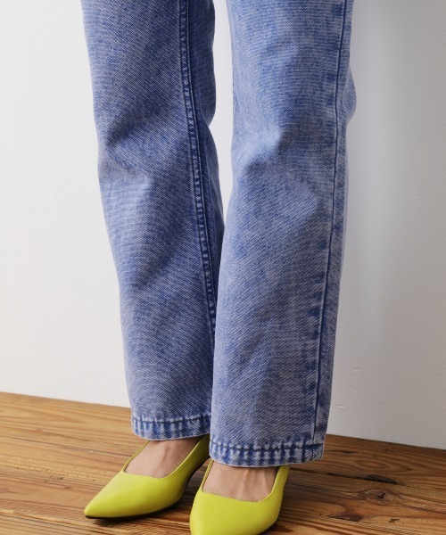 RODEO CROWNS WIDE BOWL(ロデオクラウンズワイドボウル)の「カラーフレアパンツ(デニムパンツ・レディース・ブルー/イエロー/ブラウン・SMALL/MEDIUM)」の17枚目の写真